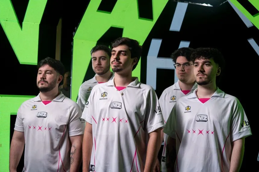 Atletas da INTZ